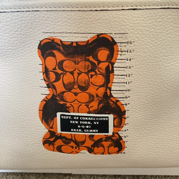 Coach gummy bear crossbody bag - Picture 3 of 10